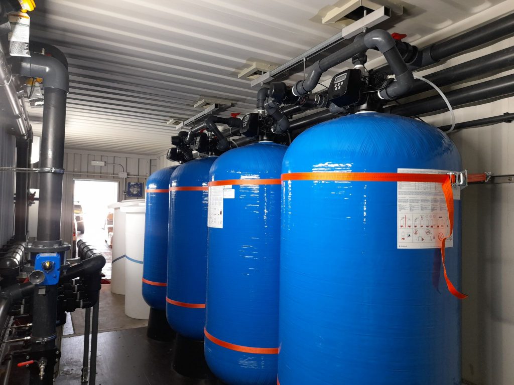 sistema descalcificación en contenedor